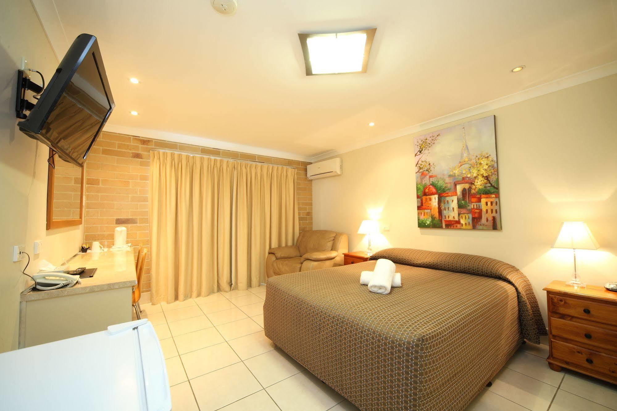 Motel Palms 4*